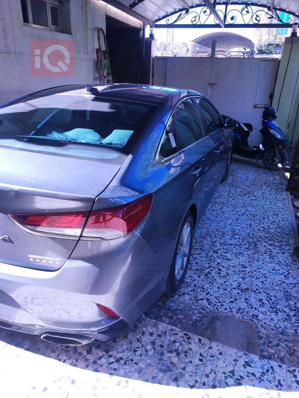 Hyundai Sonata